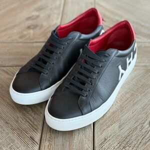 Black and Red Givenchy Sneakers with Classic Low-Top Design